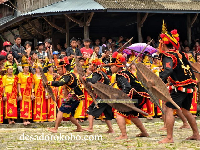 Wisata Tari Perang Khas